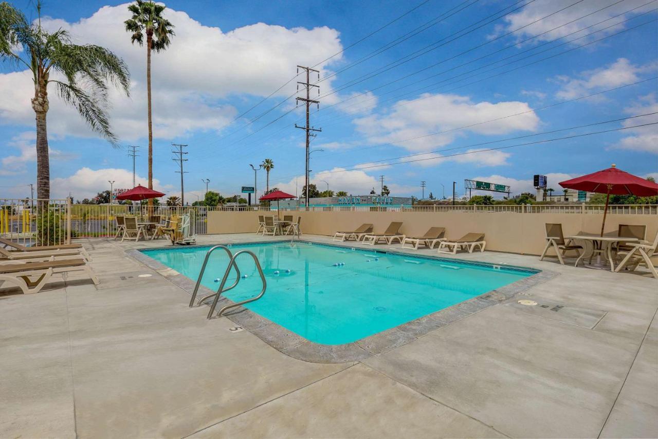Motel 6-San Bernardino, Ca - South Exterior foto